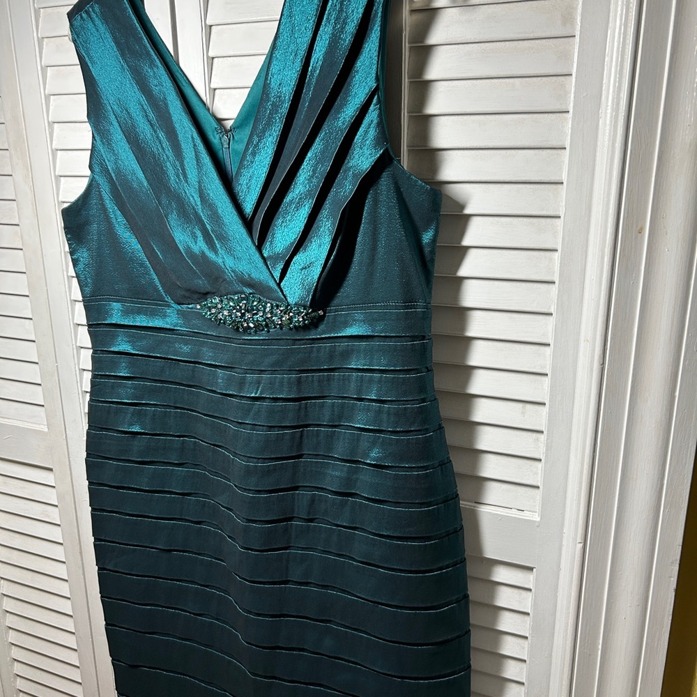 Beautiful Dress by Jessica Howard Size 14W
